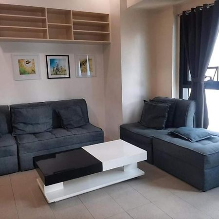 Spacious 2 Bedroom Unit With Pool Μανίλα Εξωτερικό φωτογραφία