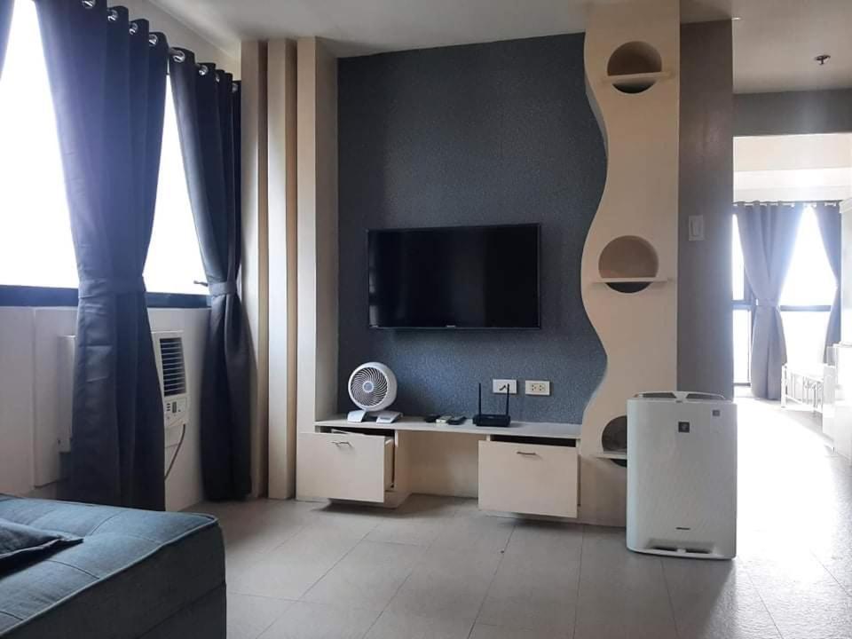 Spacious 2 Bedroom Unit With Pool Μανίλα Εξωτερικό φωτογραφία